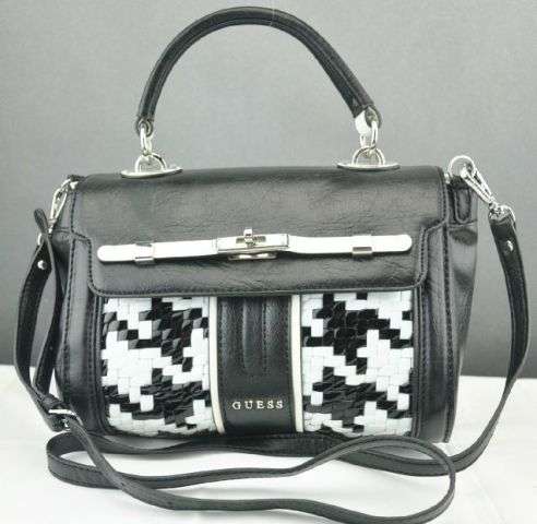 ***100% A U T H E N T I C ***  Guess Handbag Love Lock